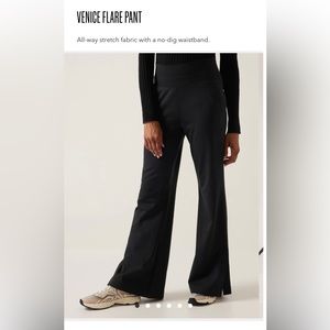 Athleta Venice Flare size Small